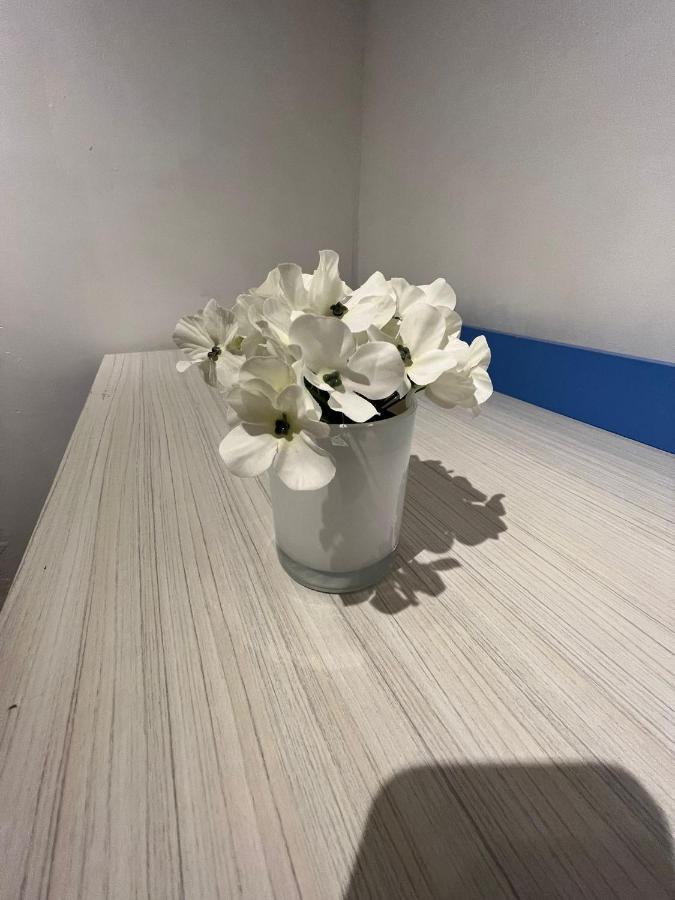Indulge Hockley Hotel - With Free Front Parking - 10 Min Drive To Birmingham City Centre Bull Ring, Grand Central, Tesco Superstore, Primark & Commonwealth Games 伯明翰 外观 照片