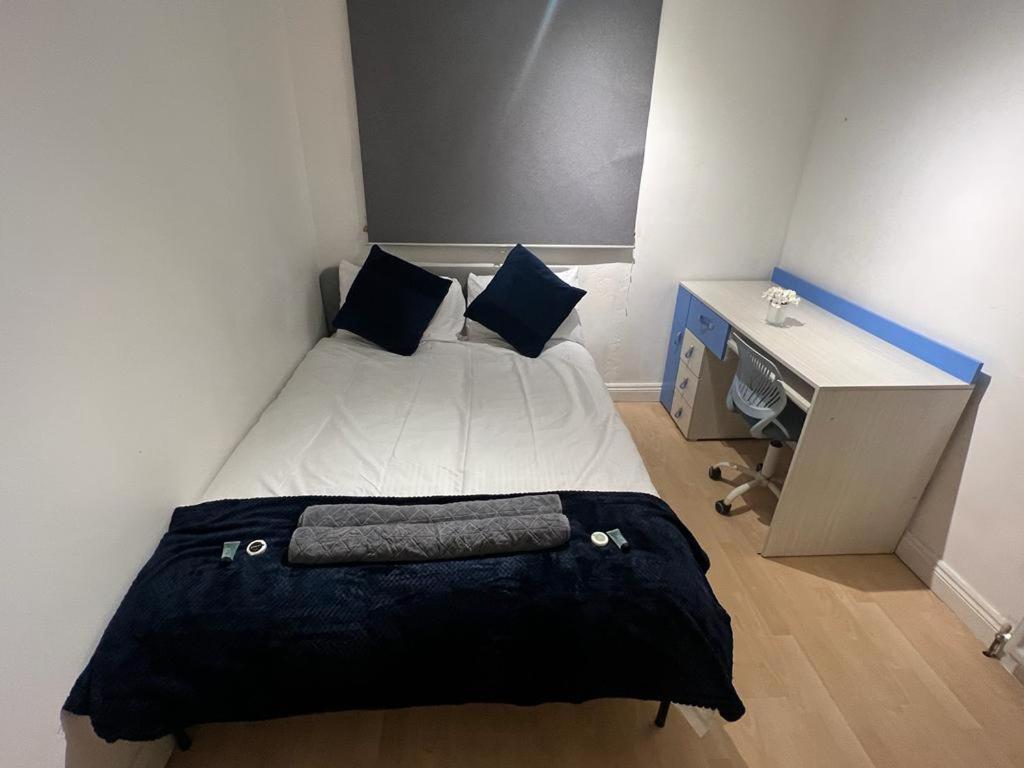 Indulge Hockley Hotel - With Free Front Parking - 10 Min Drive To Birmingham City Centre Bull Ring, Grand Central, Tesco Superstore, Primark & Commonwealth Games 伯明翰 外观 照片