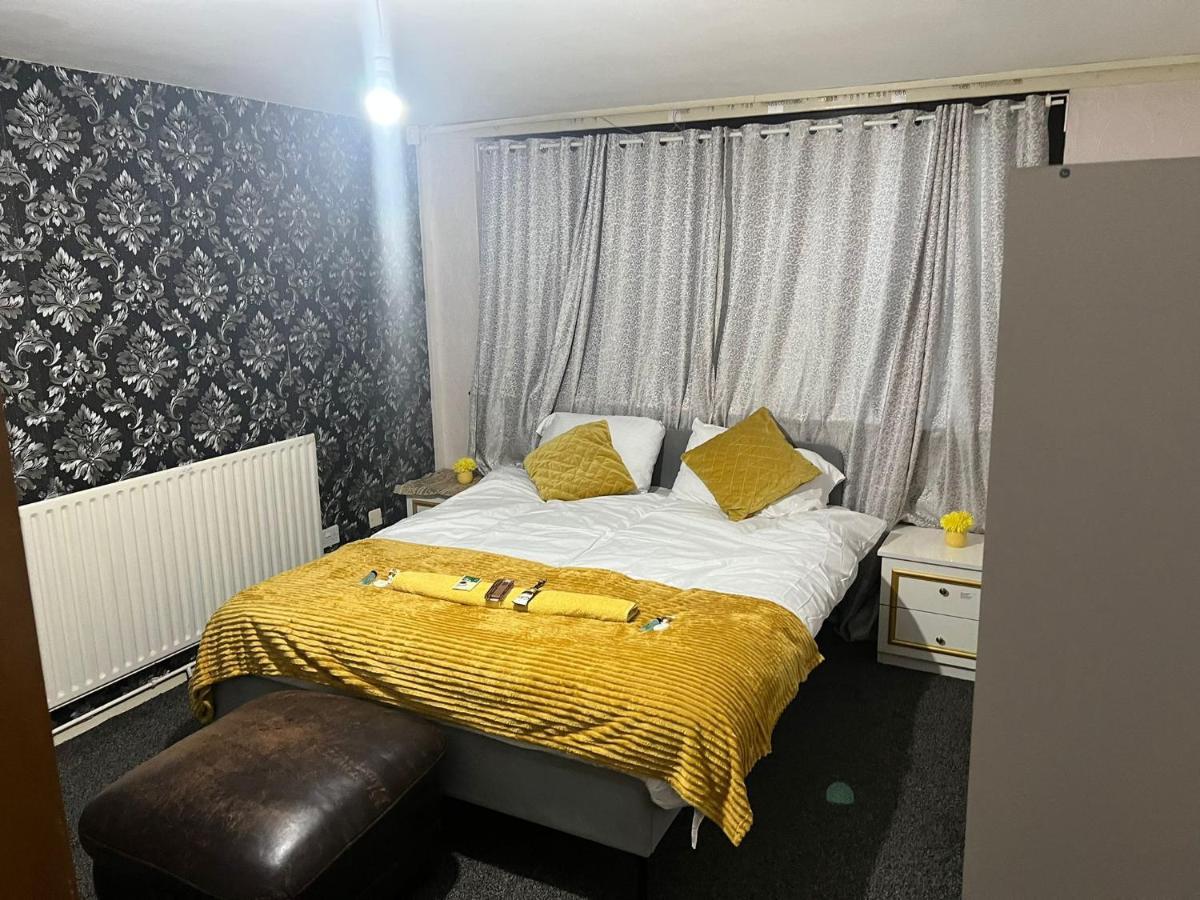Indulge Hockley Hotel - With Free Front Parking - 10 Min Drive To Birmingham City Centre Bull Ring, Grand Central, Tesco Superstore, Primark & Commonwealth Games 伯明翰 外观 照片